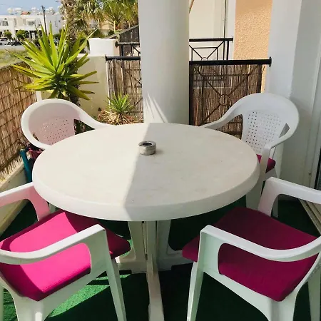Beautiful Near The Sea Apartment *