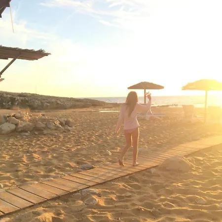 Апартаменты Beautiful Near The Sea